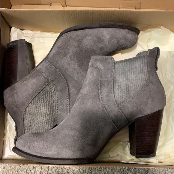 UGG Cobie Booties - Picture 3 of 5